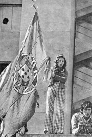 LM-07Set1974_BandeiraNacional_rasgada1