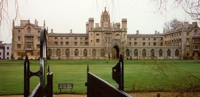 universidade-de-cambridge-1360954377535_615x300
